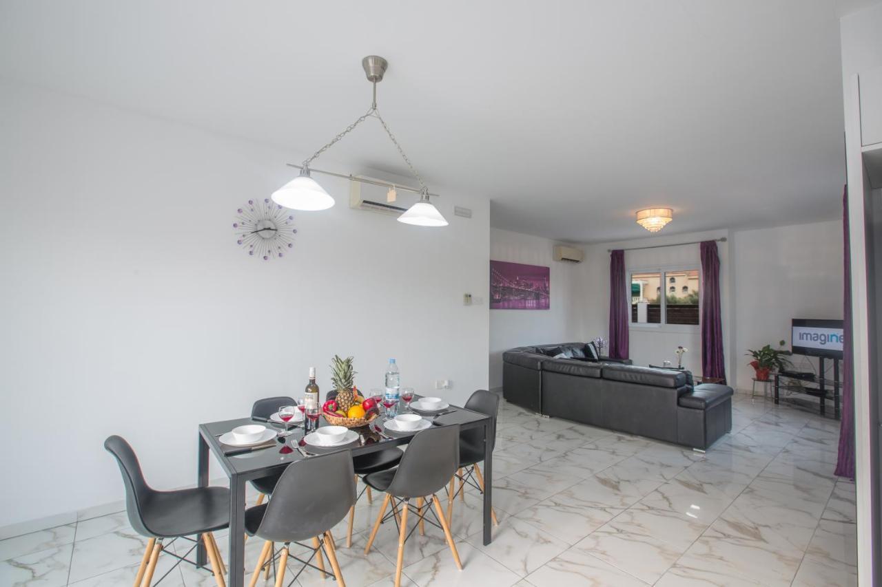 Broadway Villas Protaras Exterior photo