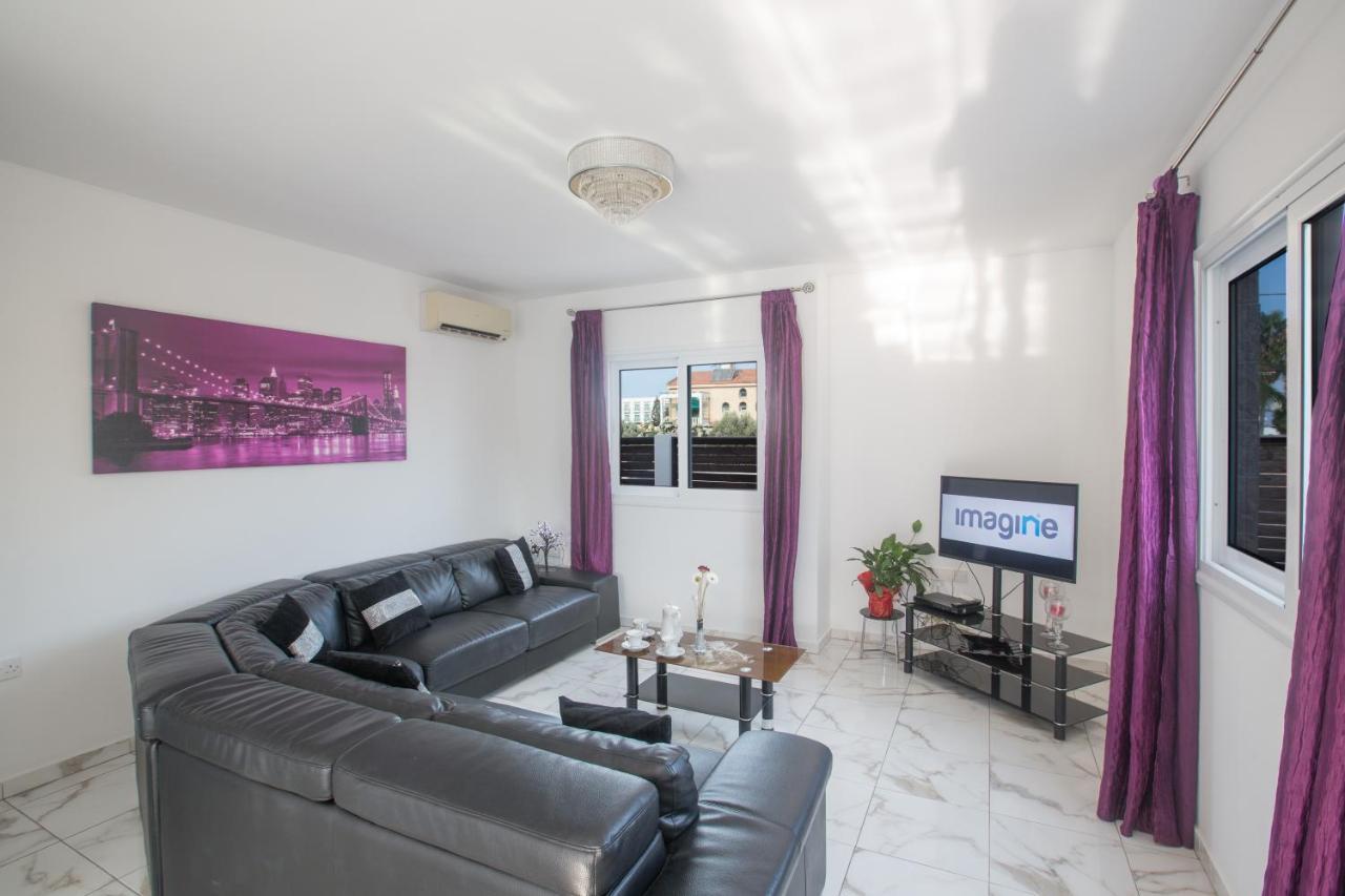 Broadway Villas Protaras Exterior photo