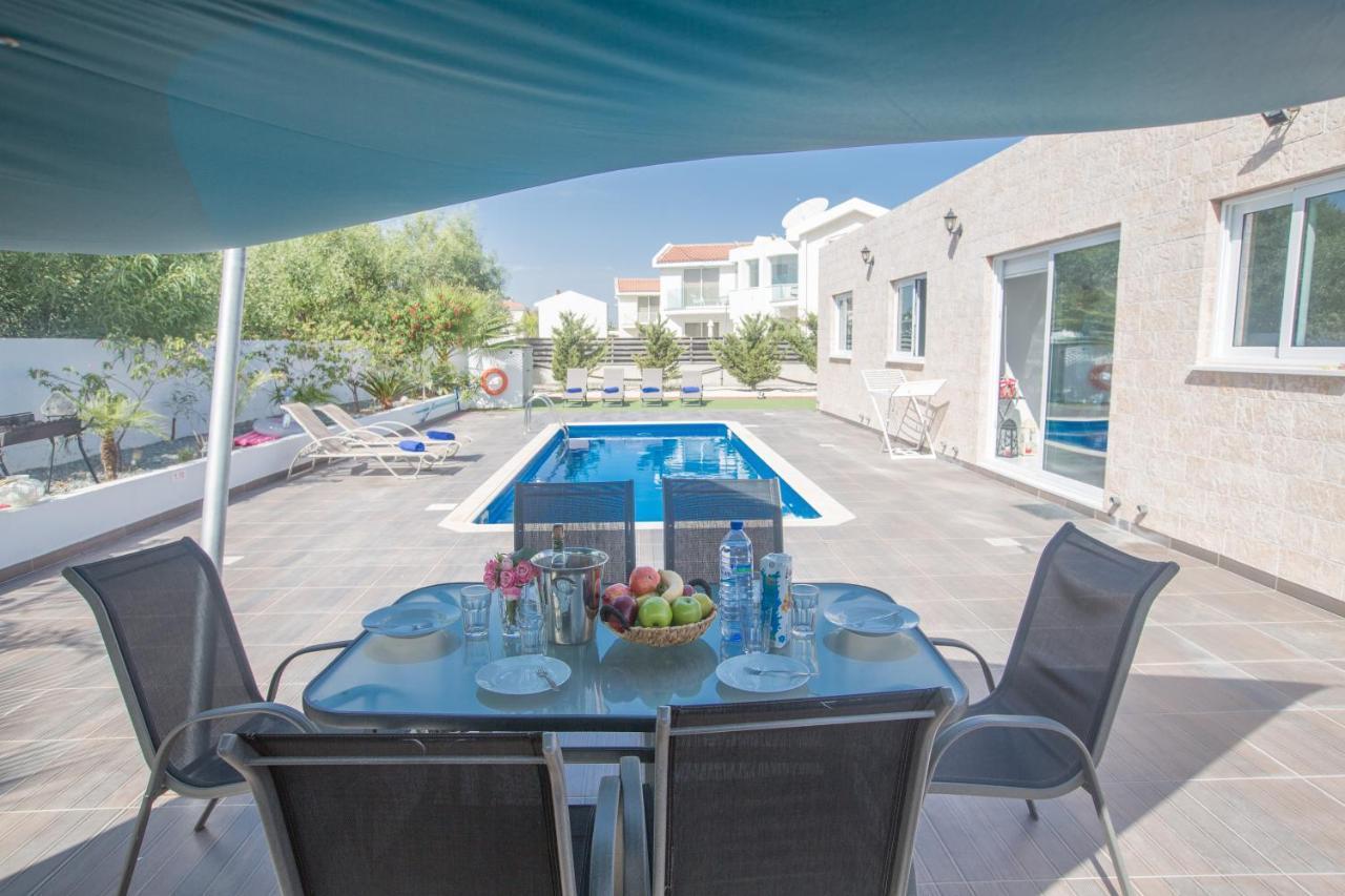 Broadway Villas Protaras Exterior photo